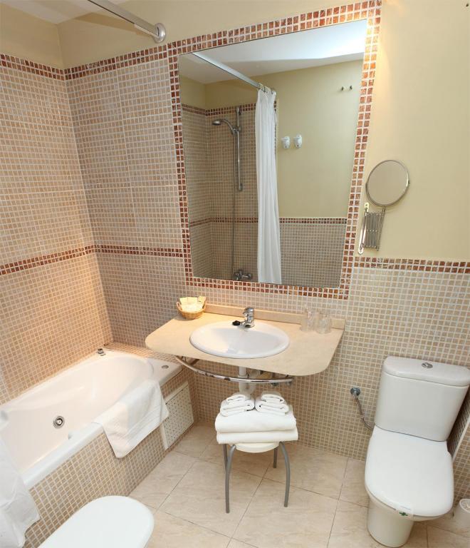 Hotel Metrokua Лекейтио Номер фото
